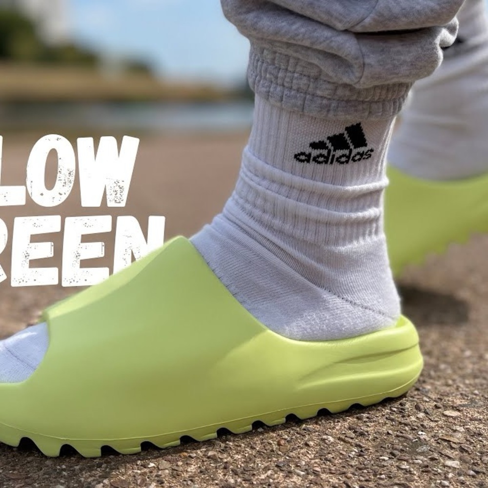 AUTHENTIC YEEZY SLIDES in Glow Green